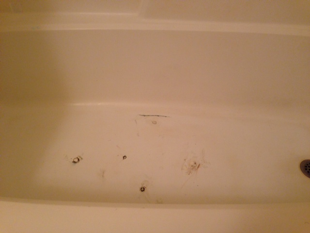 Bathtub Repair (Before)